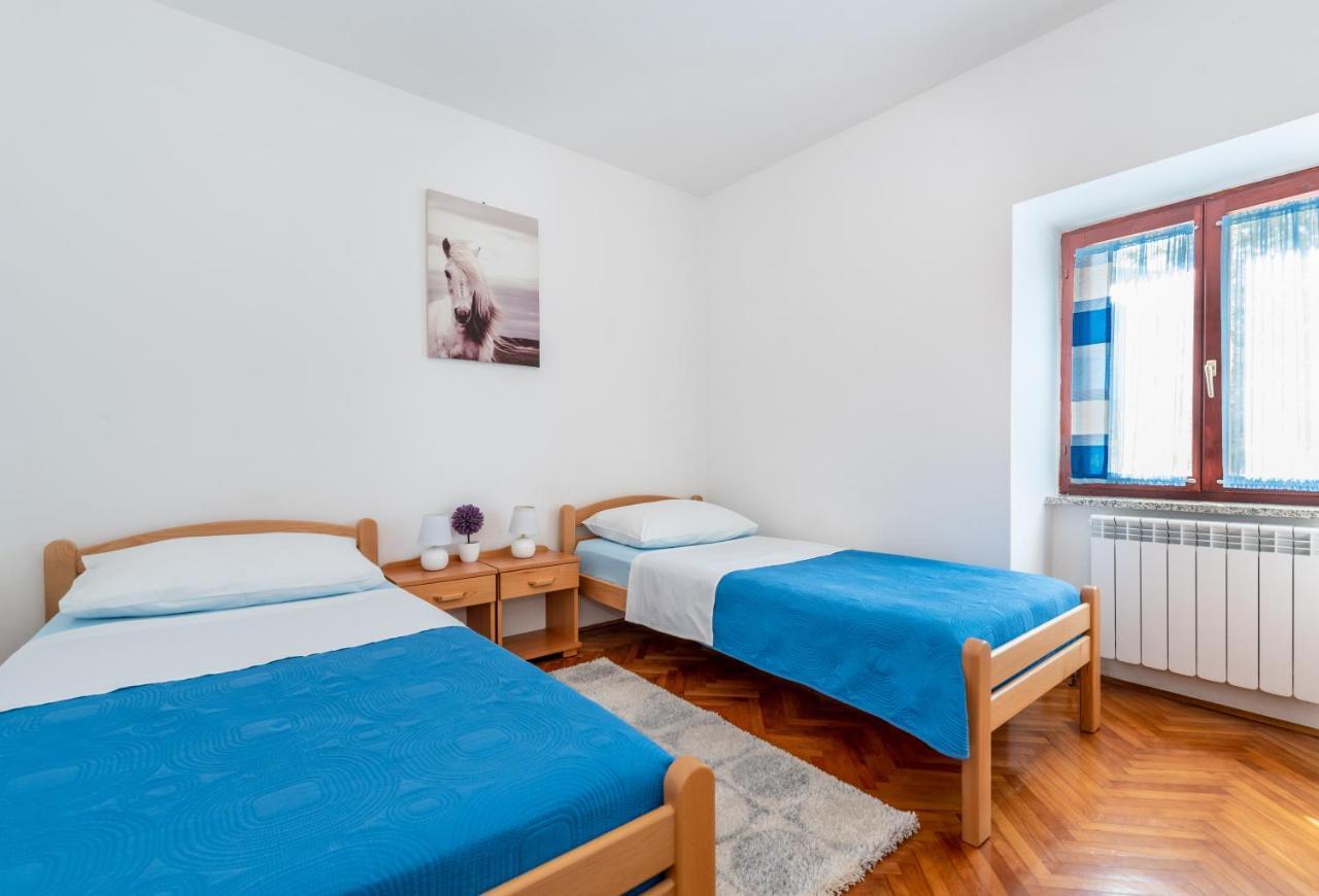 Apartmani Antonija Vozilici Εξωτερικό φωτογραφία