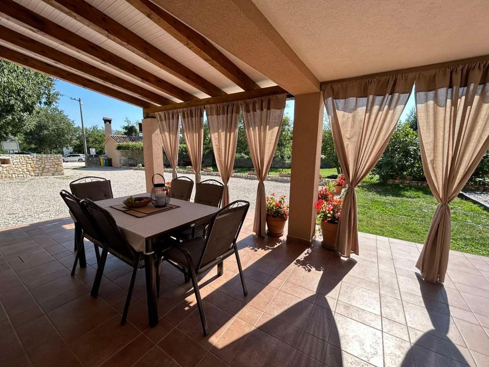 Apartmani Antonija Vozilici Εξωτερικό φωτογραφία